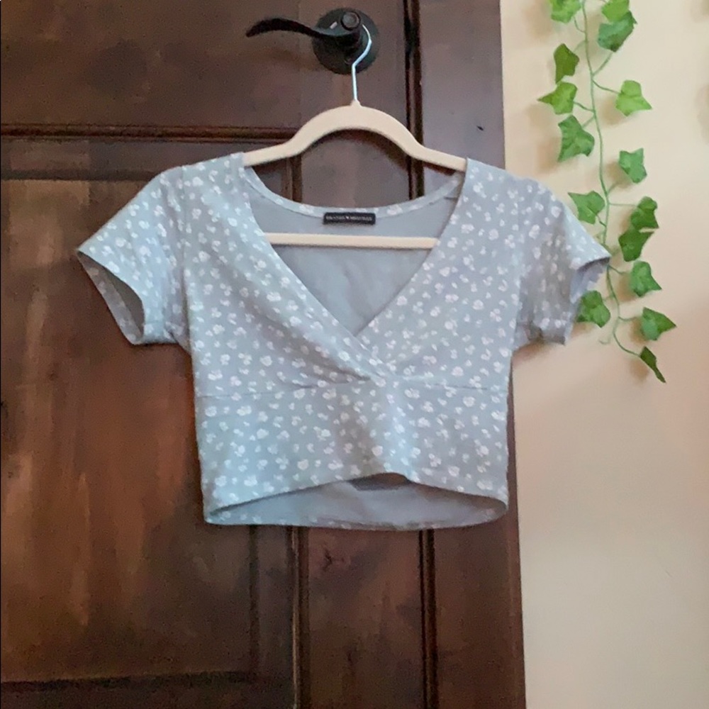 Brandy Melville blue and white amara top